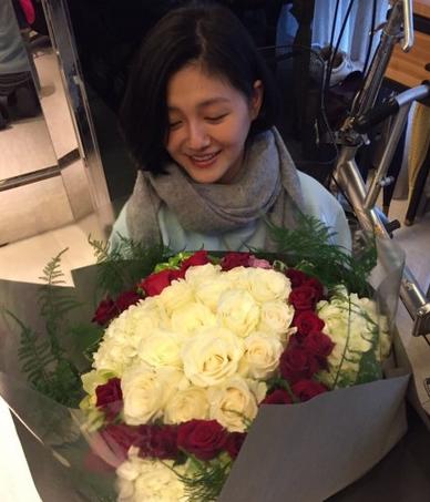 奔4的肤质依然美到发光 大s教你40岁女人的保养秘诀 奔4的肤质依然美到发光 大s教你40岁女人的保养秘诀