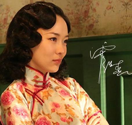 刘诗诗民国复古卷发成焦点？明星同款发型PK谁最好看