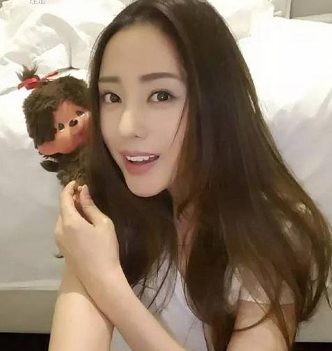 2017最流行的还是微卷发 仙气更有名媛范