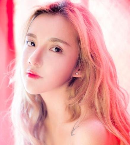 头发颜色2017流行色