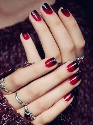 2017流行什么颜色的美甲