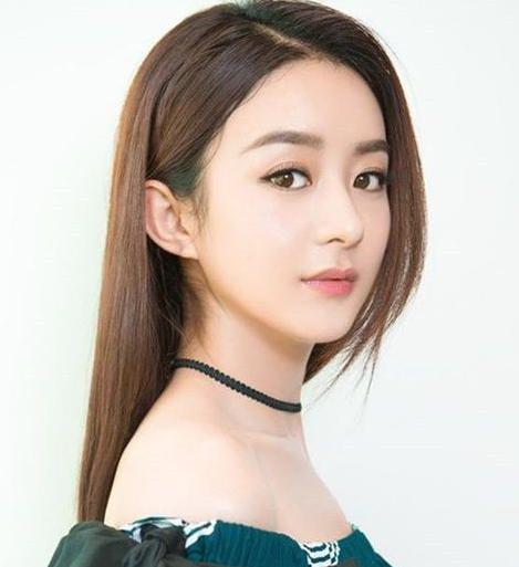 现在流行什么发型?显脸小的侧耳朵发型最受明星欢迎