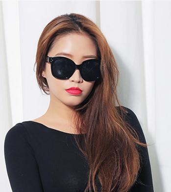 圆脸什么发型显脸小图片赏析