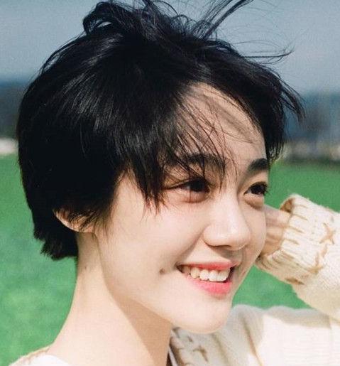 女生流行发型图片2017