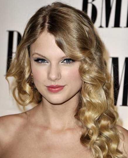 水波纹发型图片中长发