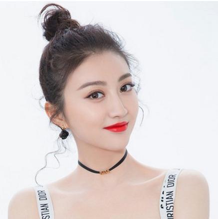 明星妆容大解析 景甜刘亦菲美妆你更喜欢谁？