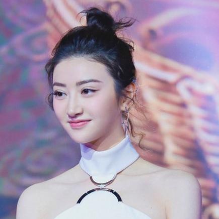 明星妆容大解析 景甜刘亦菲美妆你更喜欢谁？