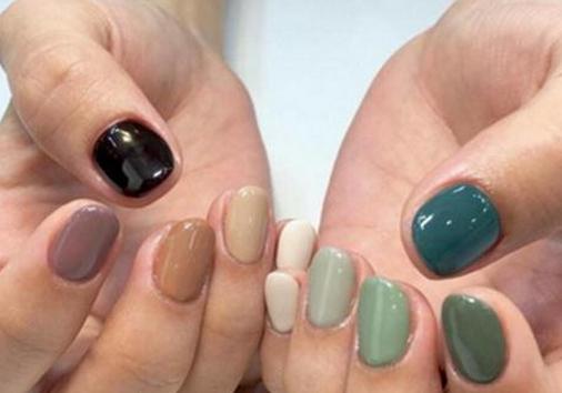 美甲2017新款图片 爆款美甲图案给让你美到尖叫