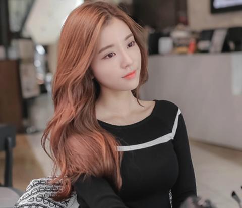 2017女生染什么颜色头发好看 2017女生染什么颜色头发好看