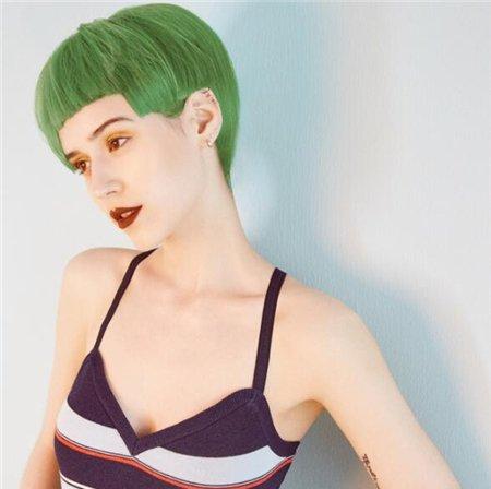 2017女生染什么颜色头发好看