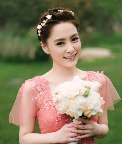 刘海半长不短怎么办