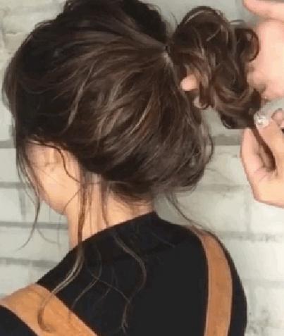 2017减龄丸子头依旧超火 春丽头成时尚潮人的焦点