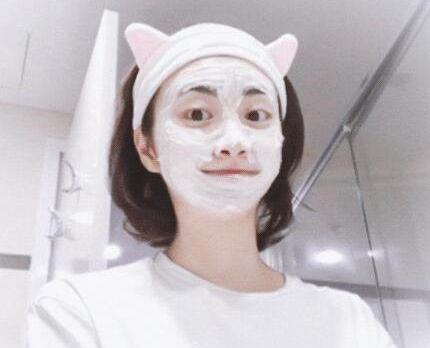 洗脸的正确方式 舒畅景甜pk卸妆素颜更是逆天美