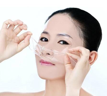 春季皮肤干燥怎么补水 春季皮肤干燥怎么补水