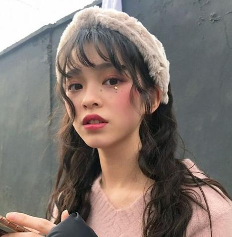 春季什么发型好看