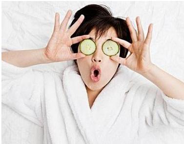 眼袋是怎么形成的