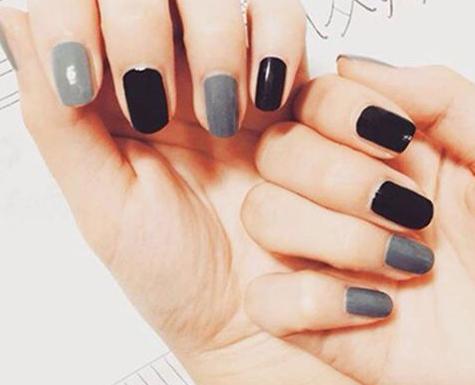 灰色指甲油搭配什么好