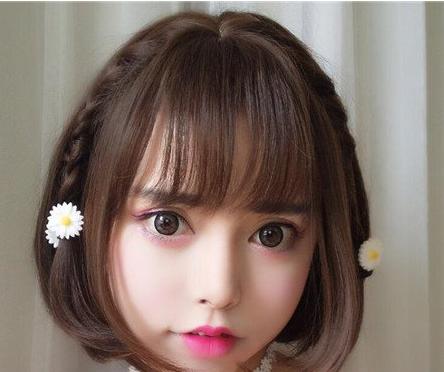 波波头内扣发型图片 减龄波波头染发更添时尚感