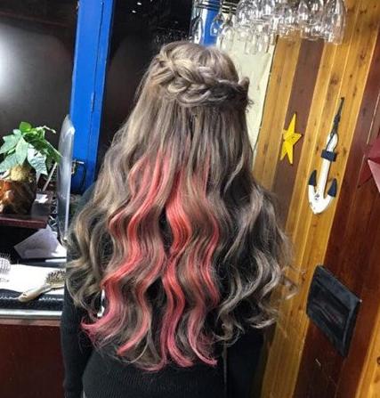 中长发怎么弄发型好看