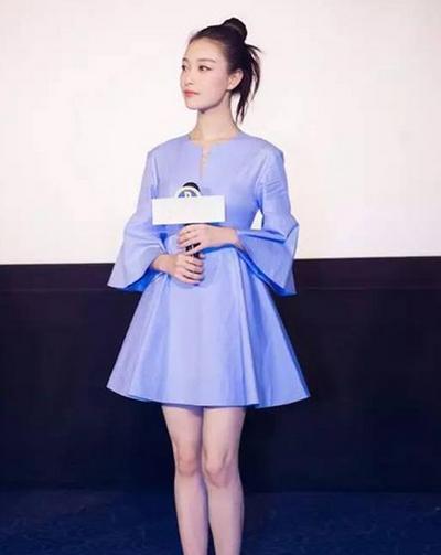 女生个子高适合什么发型