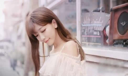 卷发分为哪几种卷？拿着这些卷发图片及名称去找发型师