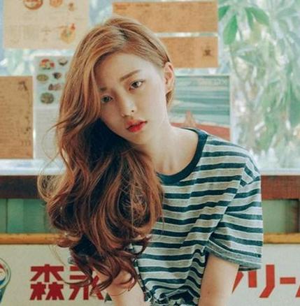 女生什么卷发好看图片