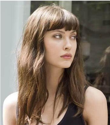 眉上刘海发型图片