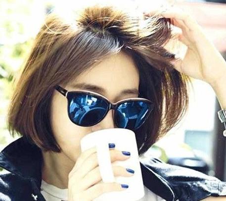 波波头染什么颜色好看