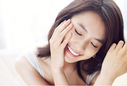 脸颊毛孔粗怎么办 脸颊毛孔粗怎么办