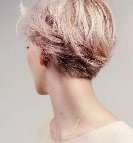 短发什么颜色好看图片