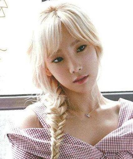 鱼骨辫的编法 学会鱼骨辫让你美得不一般