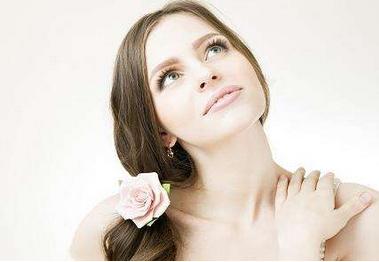 化妆水湿敷的正确做法