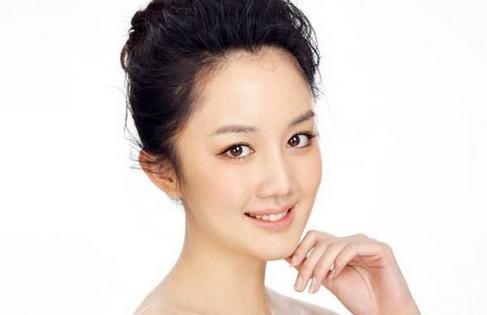 化妆水湿敷的正确做法