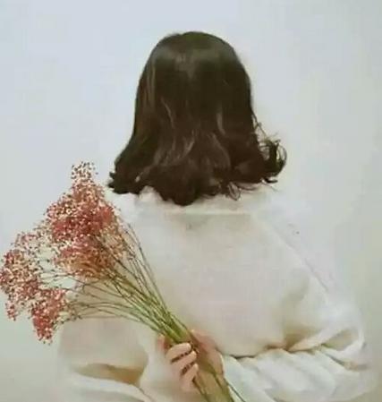 双鱼女喜欢一个人的表现