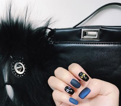 2017新款最好看的美甲 2017新款最好看的美甲