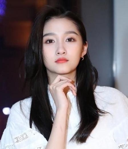 刘海怎么弄好看？教你范冰冰同款巨星刘海怎么弄？