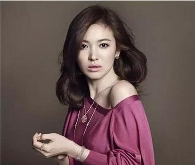 圆脸留什么发型好看