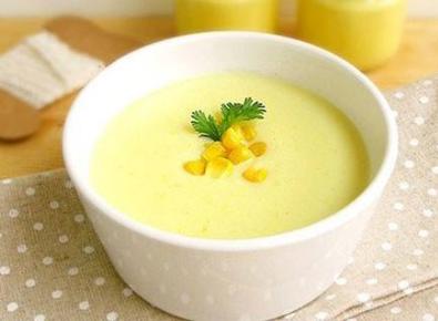 六个月的宝宝辅食 六个月的宝宝辅食