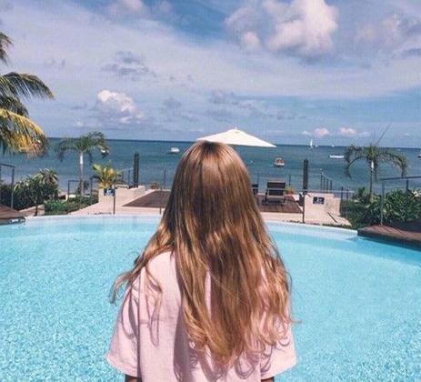 夏天适合染什么颜色的发色