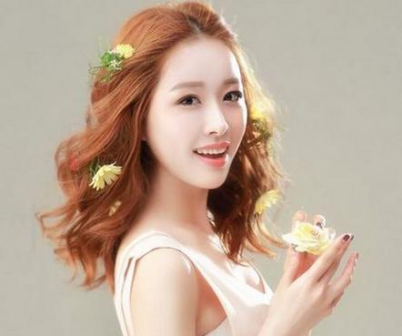 夏天适合染什么颜色的发色