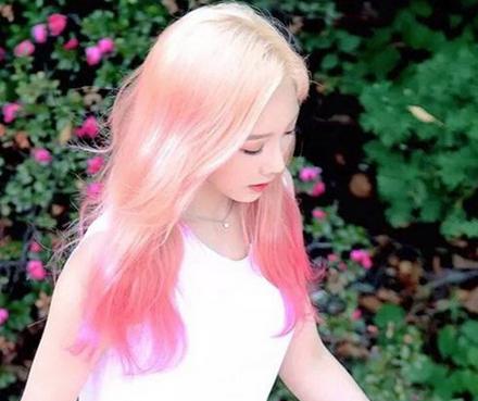 夏天适合染什么颜色的发色