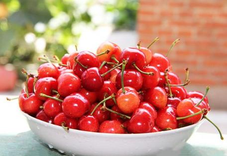 吃什么水果美白皮肤 吃什么水果美白皮肤