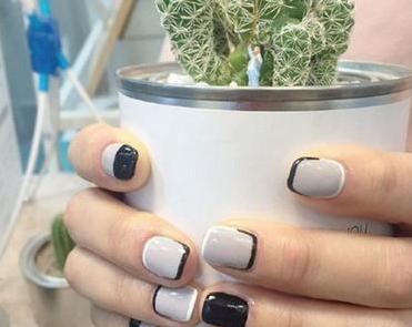 今年最新款美甲图片