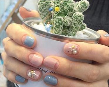 今年最新款美甲图片