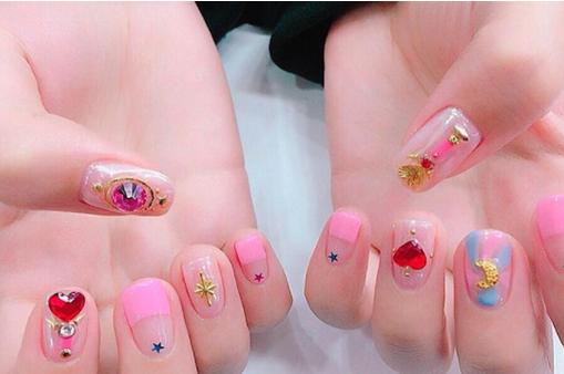 最新美甲图片2017韩国