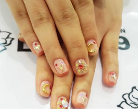 最新美甲图片2017韩国