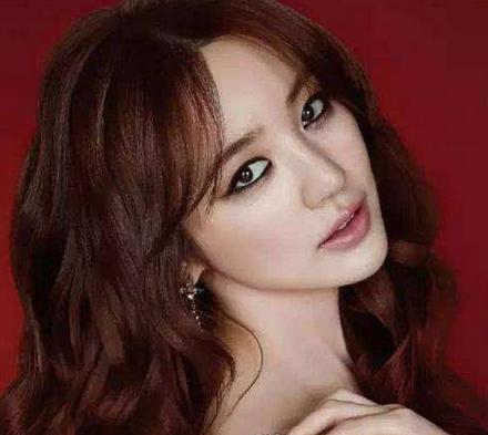 怎么判断自己什么脸型?教你快速识别脸型的方法 怎么判断自己什么脸型?教你快速识别脸型的方法