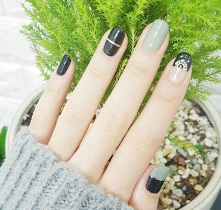 美甲绿色款式图片
