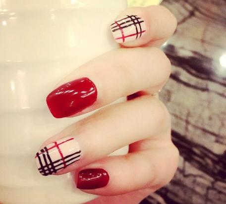 2017适合夏天的美甲图片