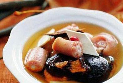 喝什么汤丰胸效果好 喝什么汤丰胸效果好